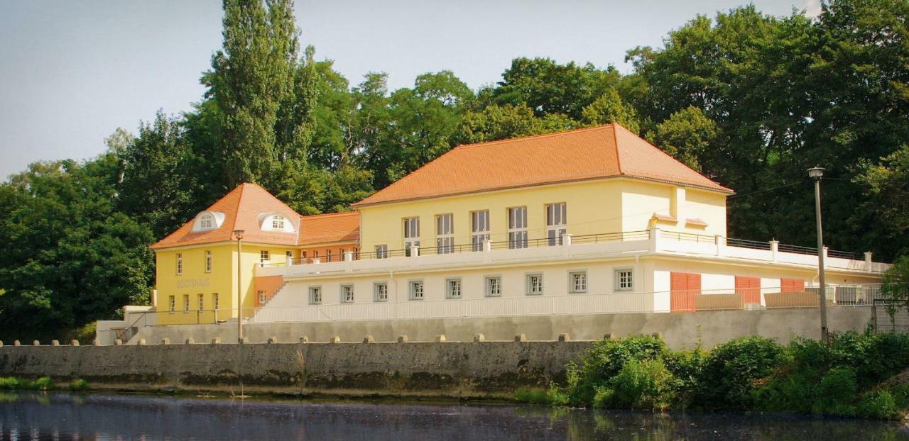 Pension Bootshaus Weissenfels Exterior photo